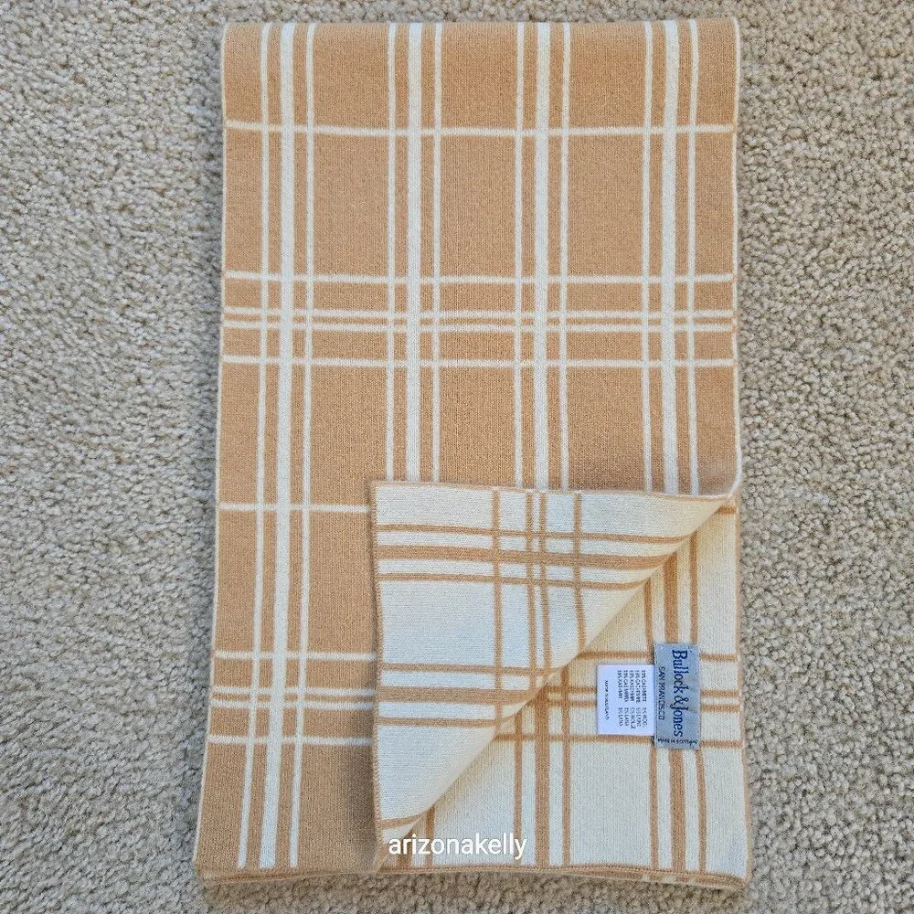 NWOT Knit Cashmere Scarf Bullock & Jones Luxury Tan & Creme Plaid Scotland